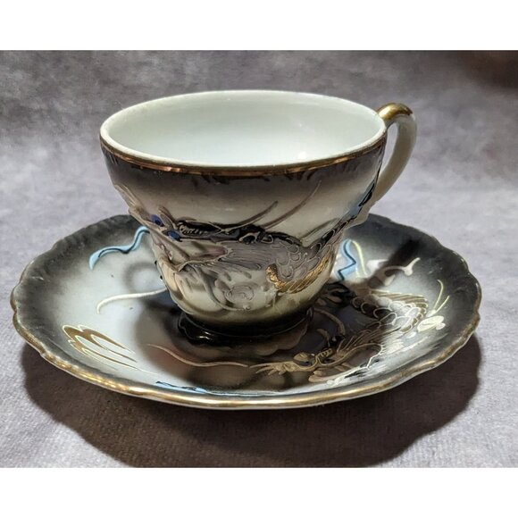 Vintage Collectible Dragonware Cup And Saucer - Picture 9 of 16